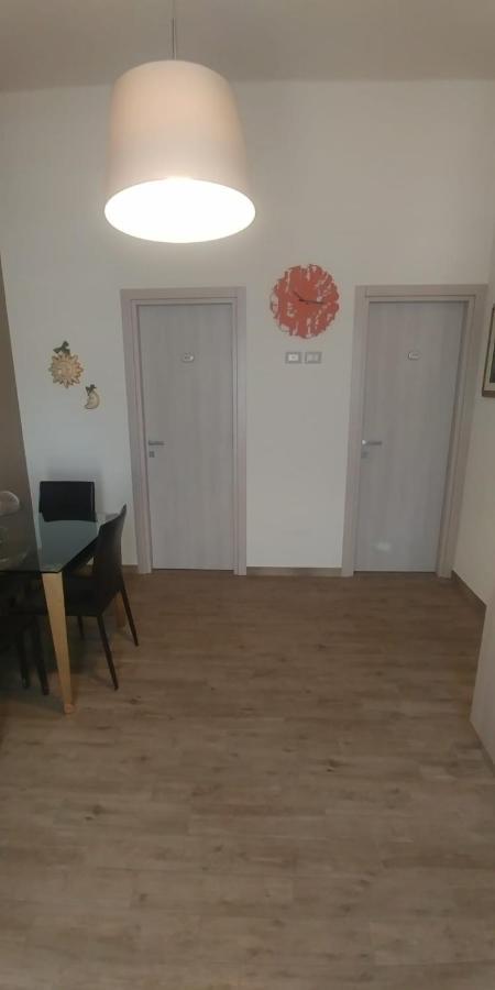 Diadumeno Superior Apartment Venosa Luaran gambar
